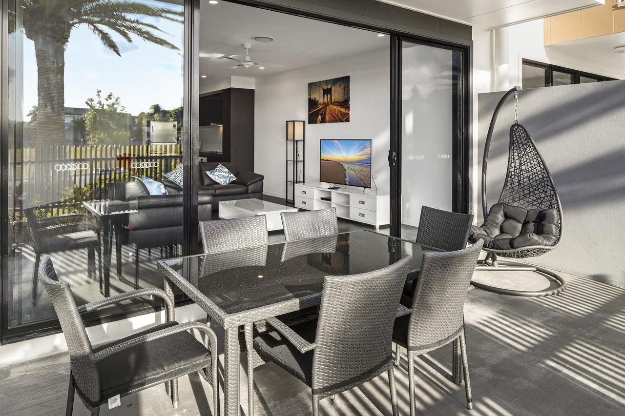 The Residences At The Peninsula ゴールドコースト エクステリア 写真